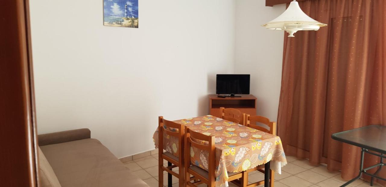 סקאלה פוטאמיאס Green Apartments מראה חיצוני תמונה