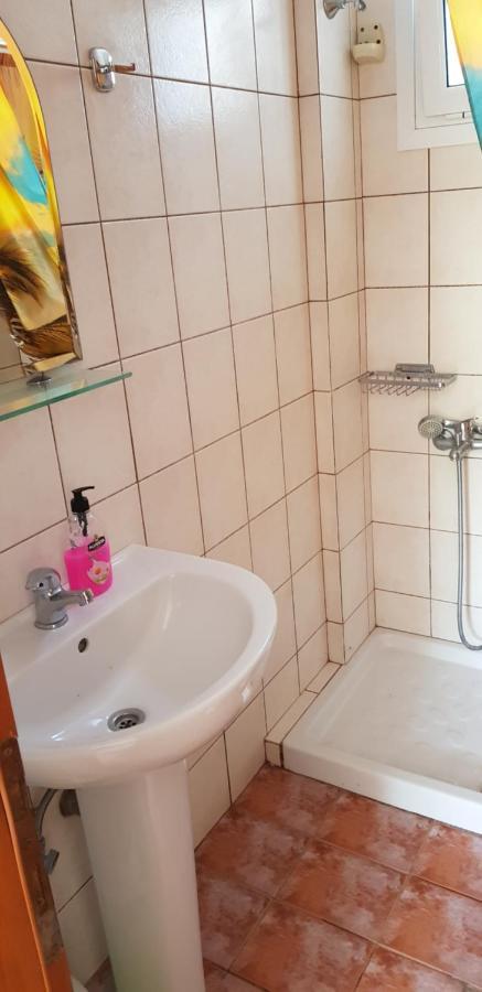 סקאלה פוטאמיאס Green Apartments מראה חיצוני תמונה